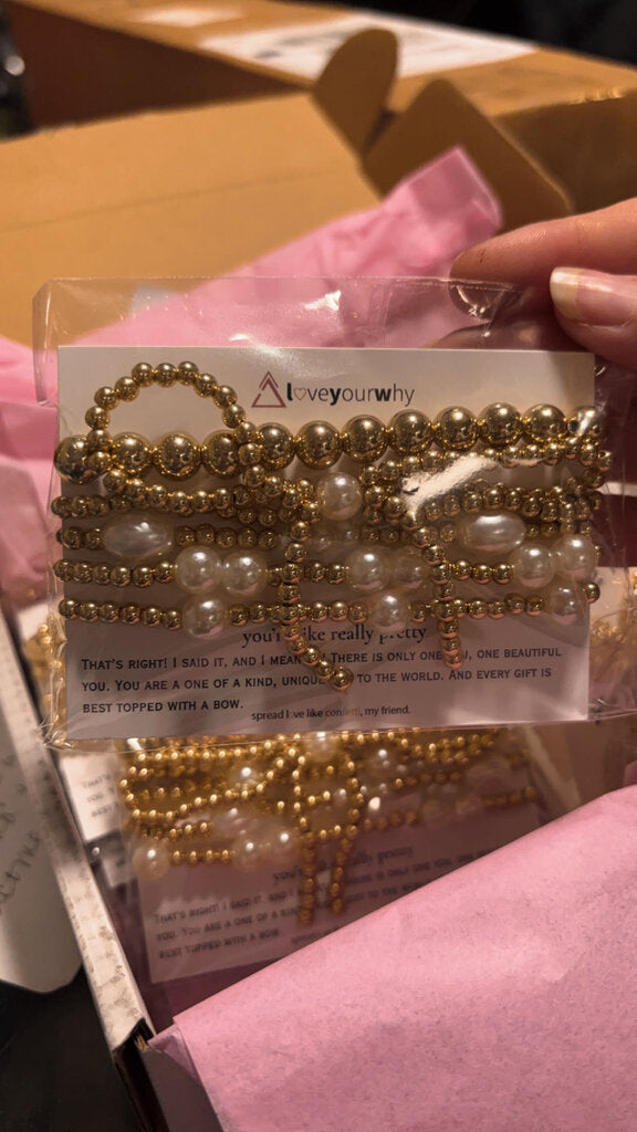 LOVEYOURWHY,NEW PEARL BOW 5PC BRACELETS,GOLD/WHITE
