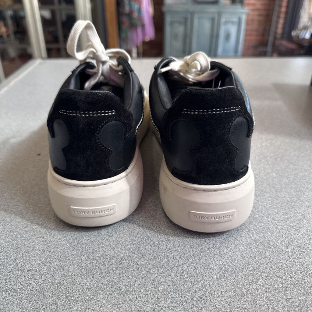 TORY BURCH,EUC MONOGRAM LADYBUG SNEAKER ,BLK/WHT ,8