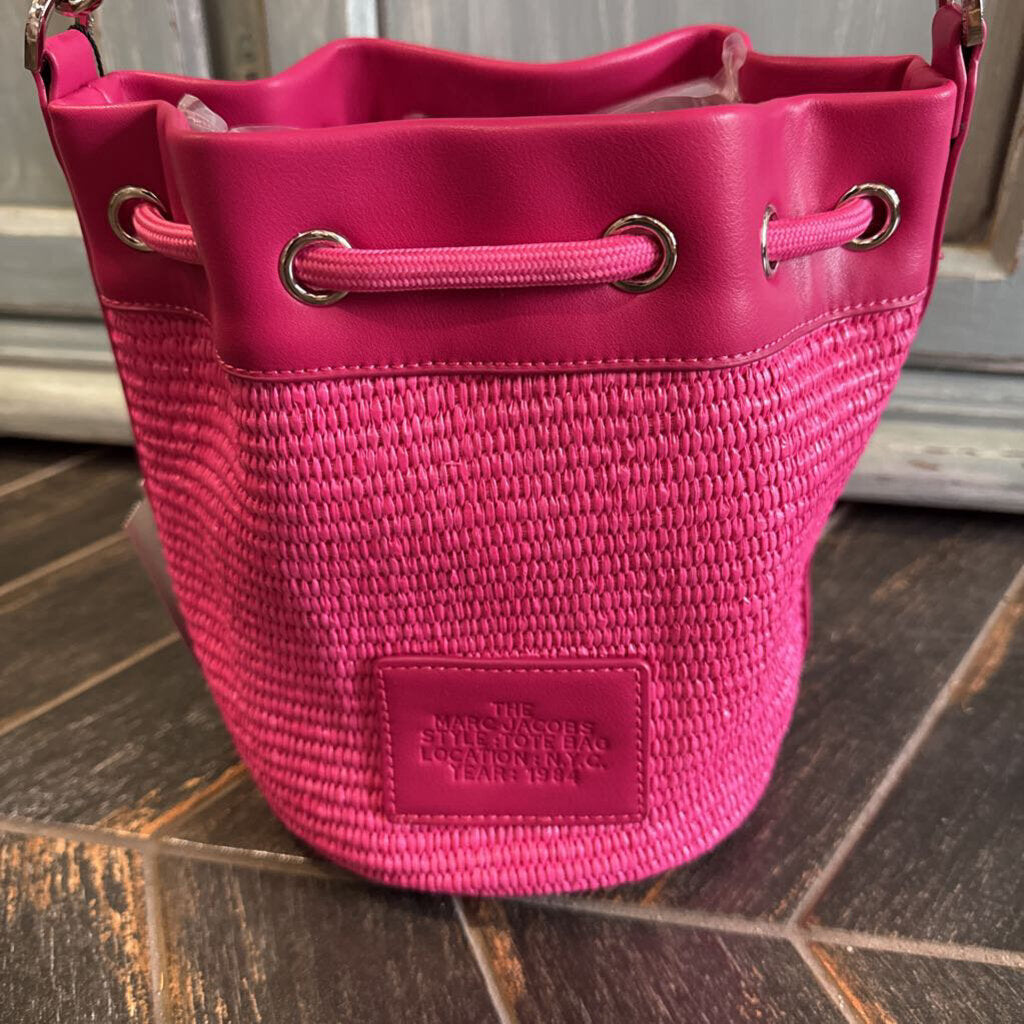 WOVEN BUCKET BAG ,PINK