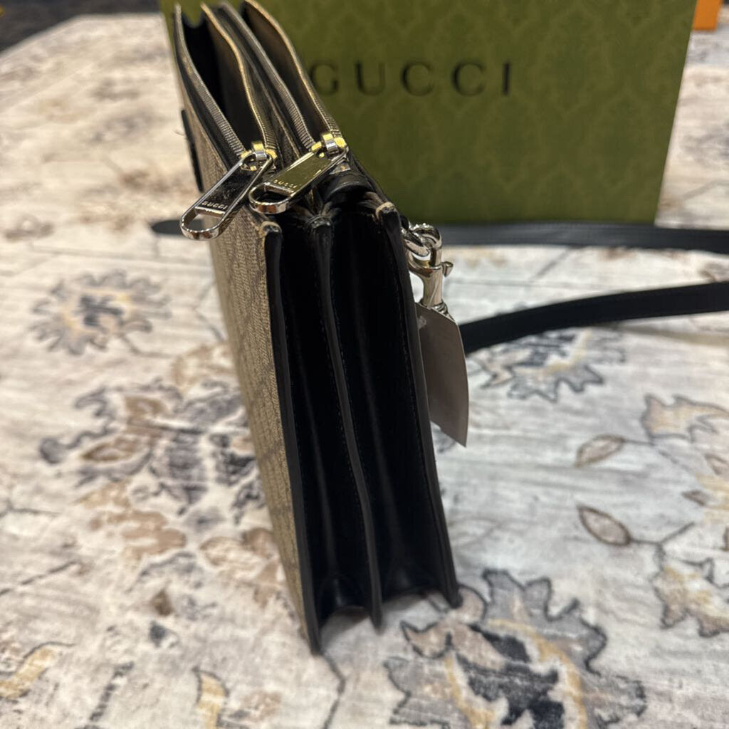 GUCCI,AUTHENTIC GG MESSENGER HANDBAG,MONO