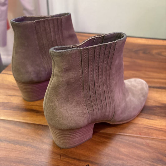 VINCE CAMUTO,SEUDE BOOTIE,TAN ,7