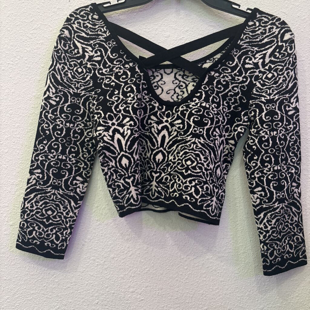 XHILARATION,2PC CROP TOP / SKIRT ,BLK/WHT,S