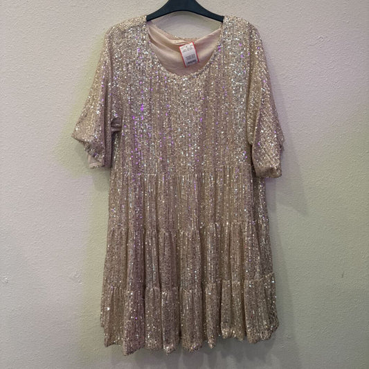 BY TOGETHER,NWT SEQUIN DRESS,SILVER,L