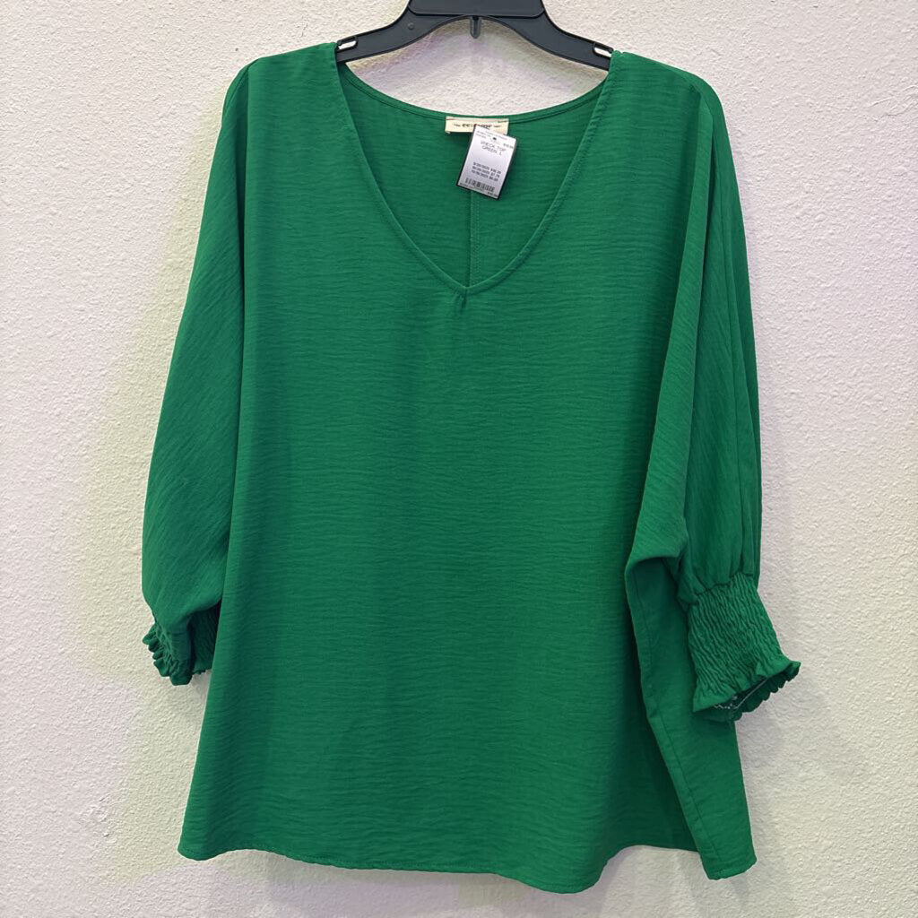 EE:SOME,VNECK TOP ,GREEN ,L