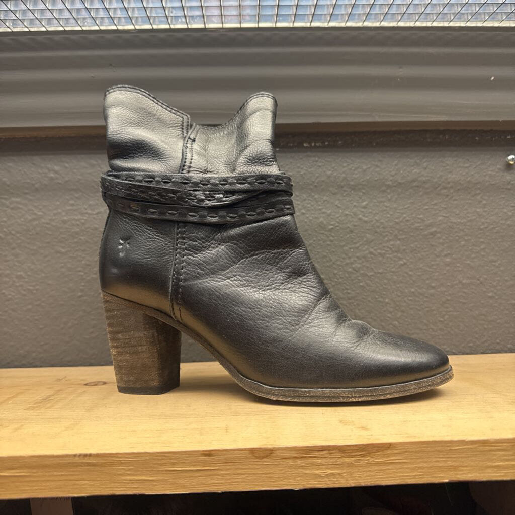 FRYE,LEATHER HEEL BOOT,BLK,5.5