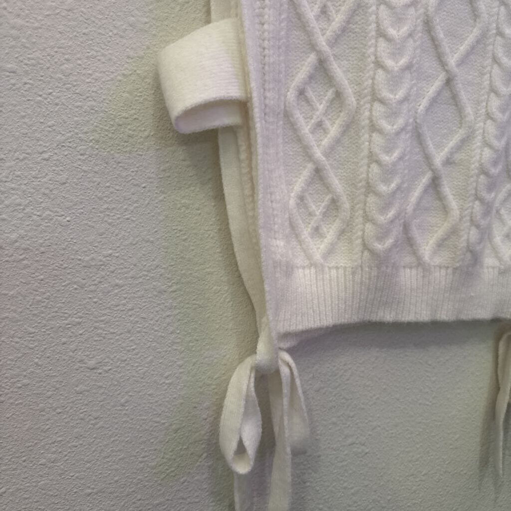 SINCERLY OURS,SWEATER VEST,WHITE,S