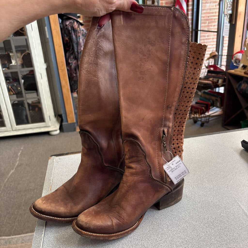 CORRAL,CORRAL BOOTS,BROWN,8.5