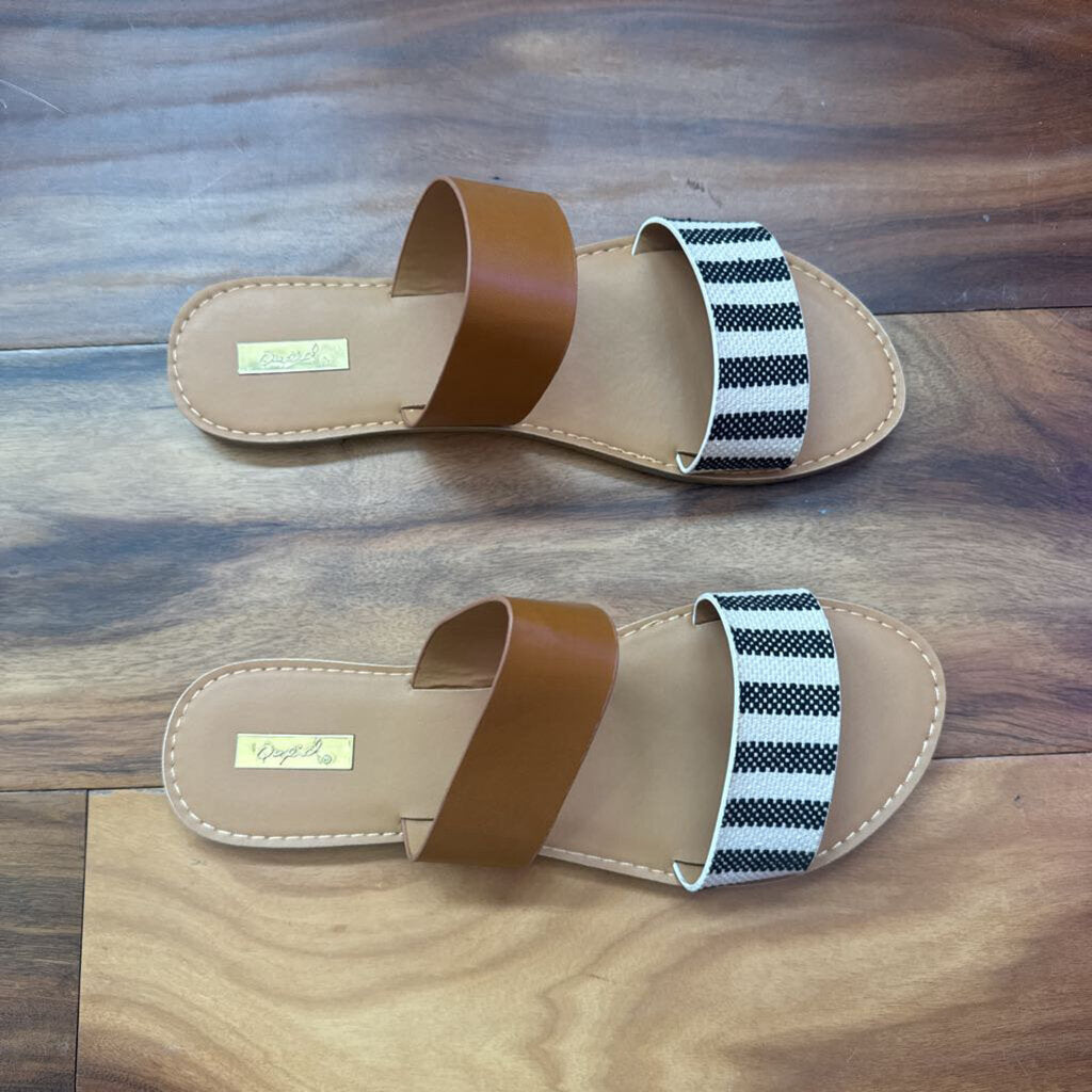 QUPID,NEW SANDALS ,BLK/WHT,10
