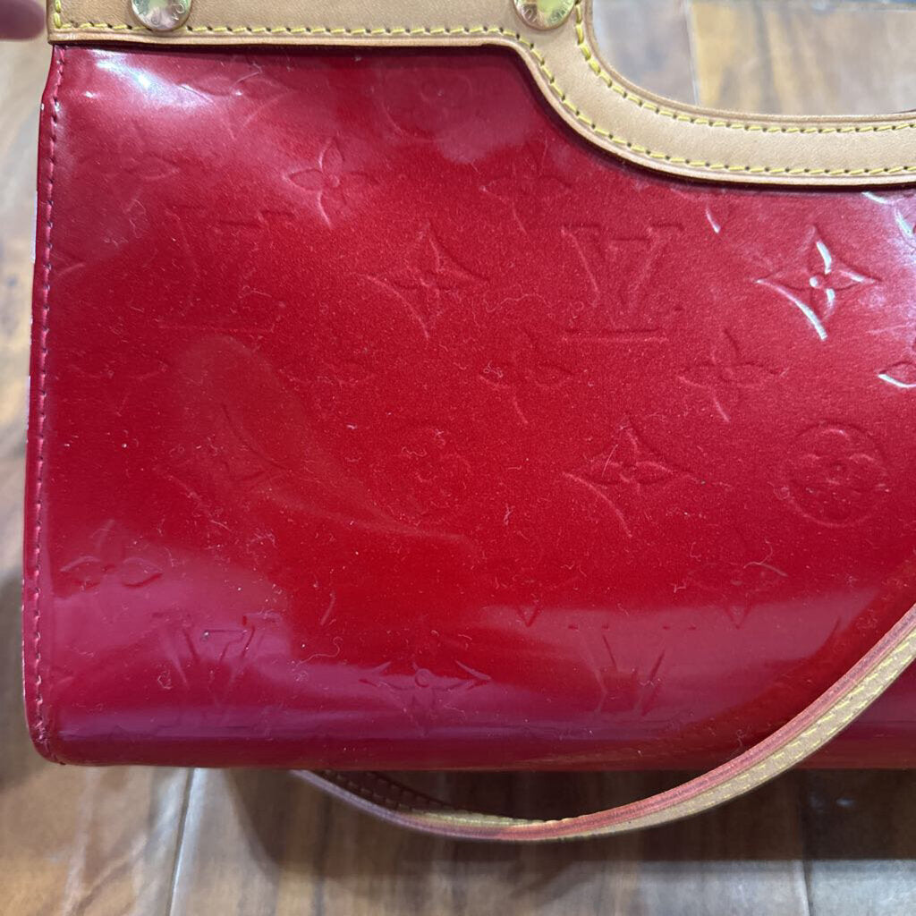 Louis Vuitton,LV ROXBURY TOTE IN CHERRY RED ,RED