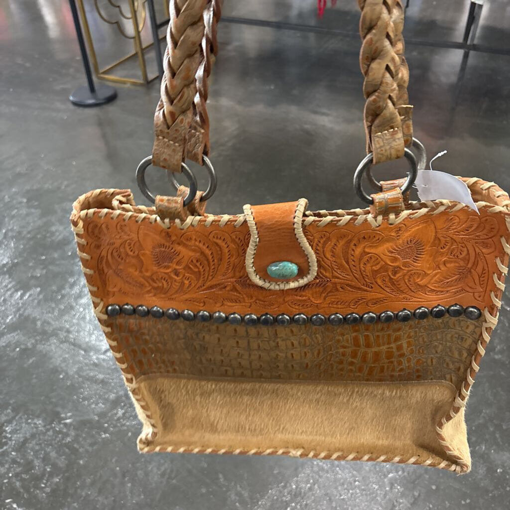 PAIGE WALLACE,COWHIDE LEATHER W/ TURG