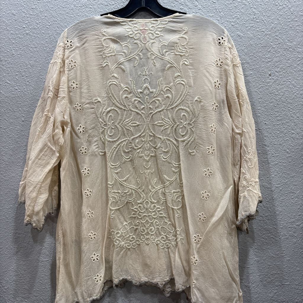 JOHNNY WAS,JWAS SILK LIKE TEXTURED TOP ,IVORY,M