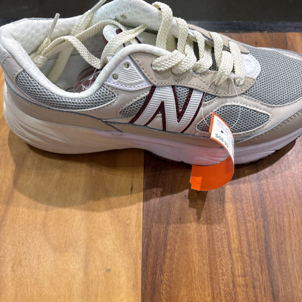NEW BALANCE,TRENDY NWT NB SNEAKER ,TAN MAROON ,8