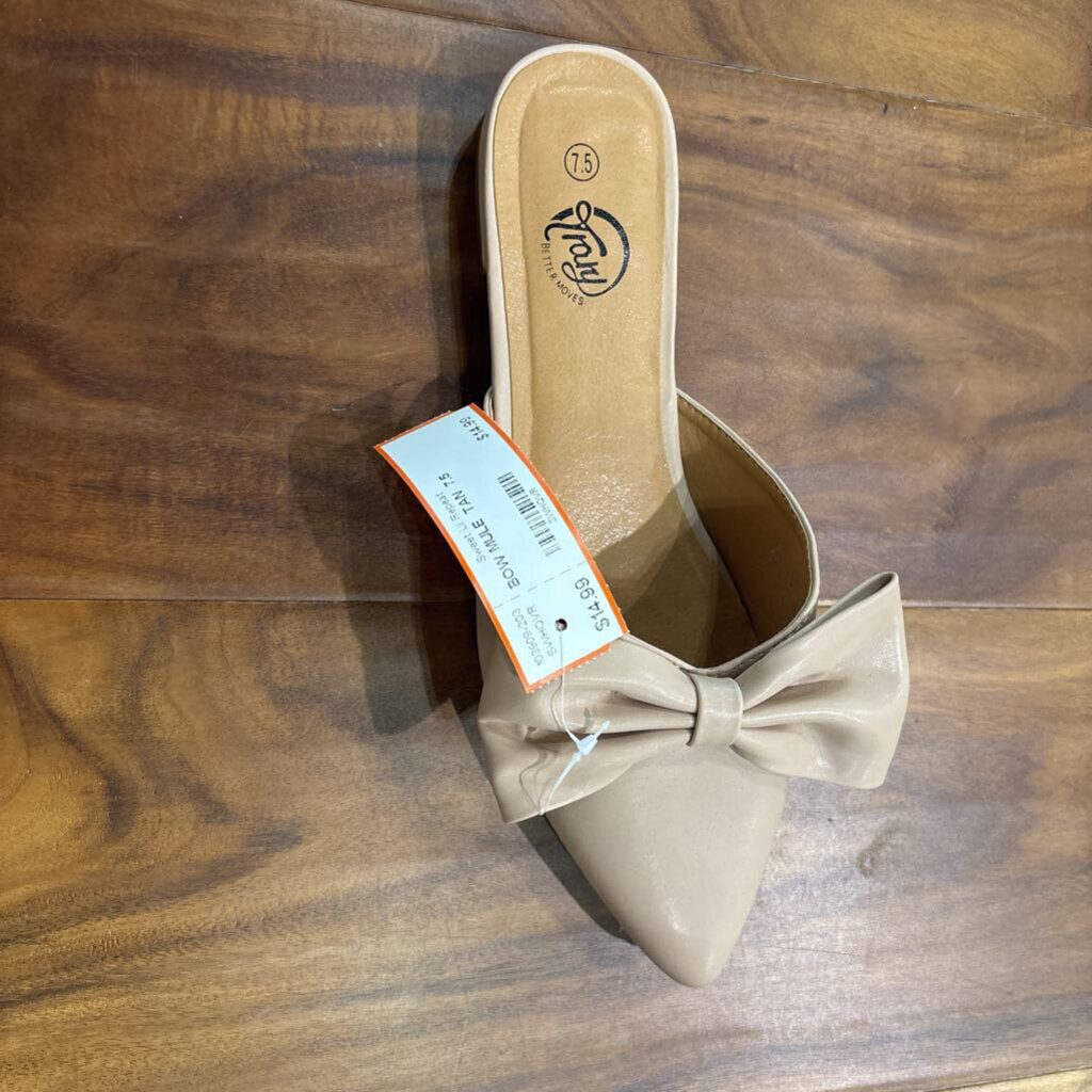 BOW MULE ,TAN ,7.5