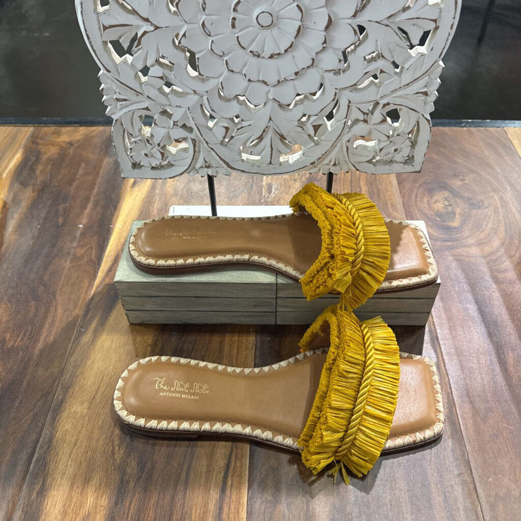 ANTONIO MELANI,BEACHY SANDAL,MUSTARD ,9.5