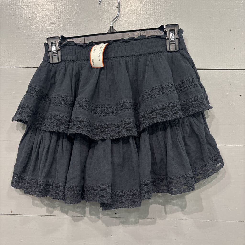 AMERICAN EAGLE,*RUFFLE SKORT,BLACK,XS
