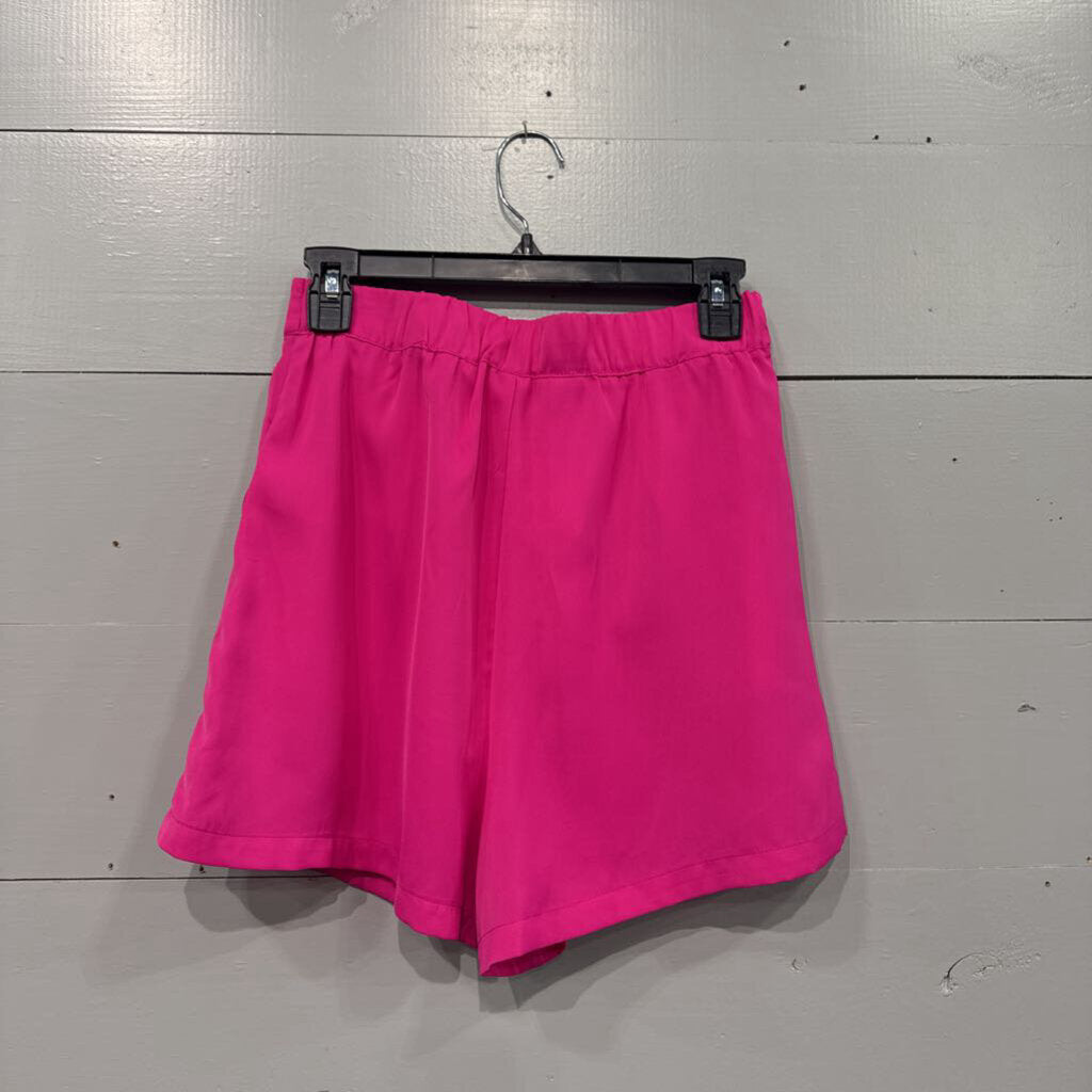 MILK&HONEY,NWT DRESSY SHORTS ,PINK,M