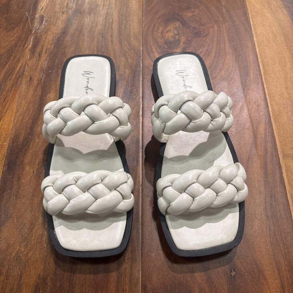 WONDERLY,BRAIDED SANDAL, BLK WHT ,8.5