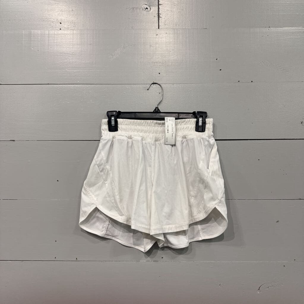 LULUEMON,LULU SHORTS ,WHITE ,6