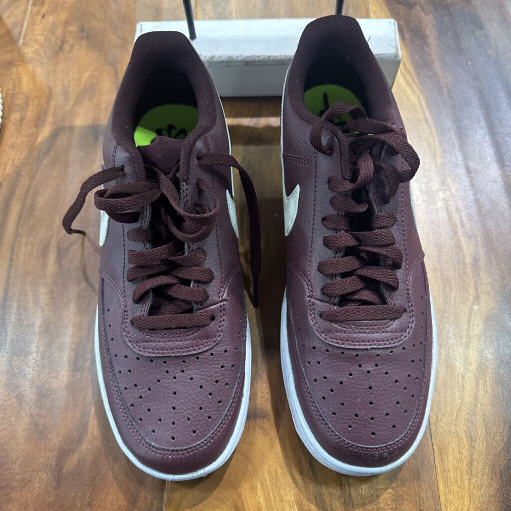 NIKE,NIKE SNEAKER ,MAROON WHT ,9.5