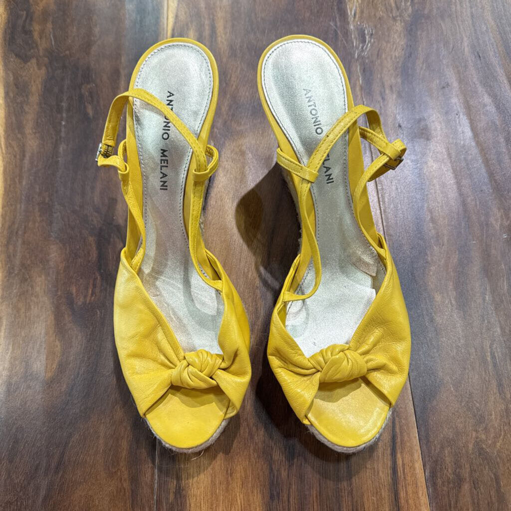 ANTONIO MELANI,LEATHER WEDGE SANDAL,YEL ,9.5