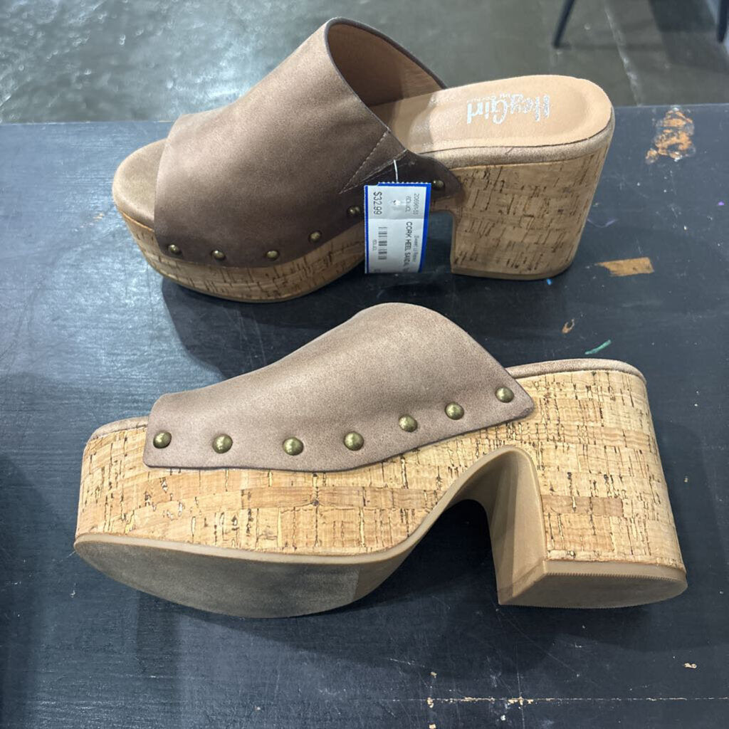 HEY GIRL,CORK HEEL SANDAL ,TAN ,9