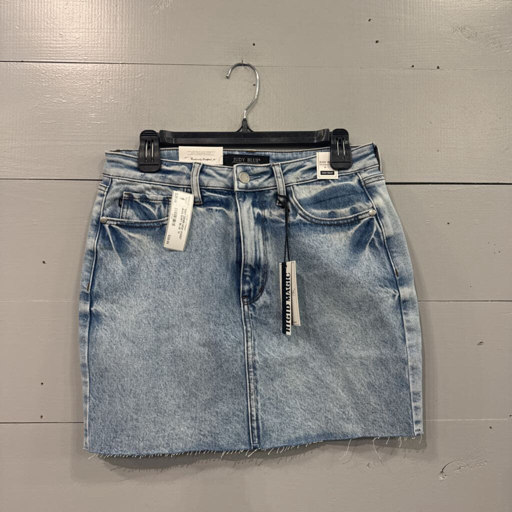 *NWT DENIM HIGH WAIST JEAN SKIRT,BLUE ,M
