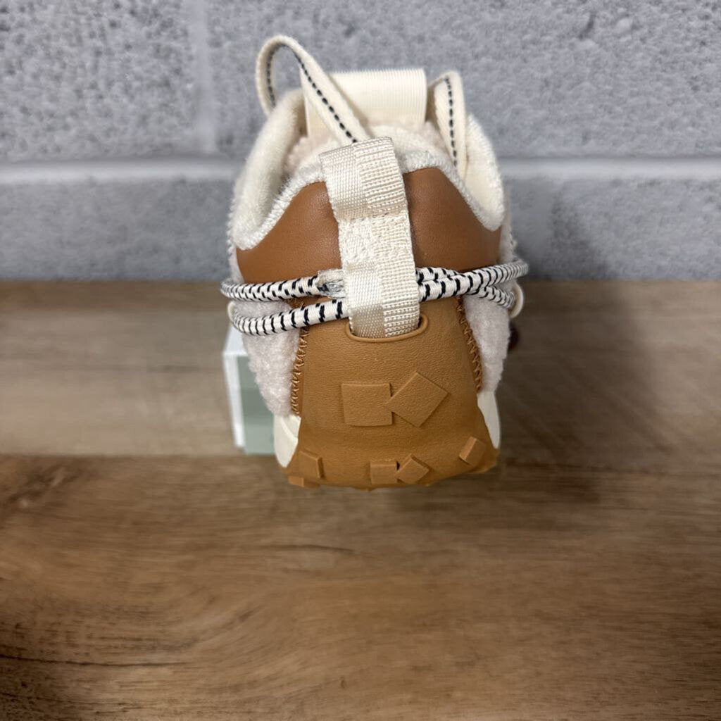 KATE SPADE,KS SHERA SNEAKER RETAIL $280,OFF WHITE,8