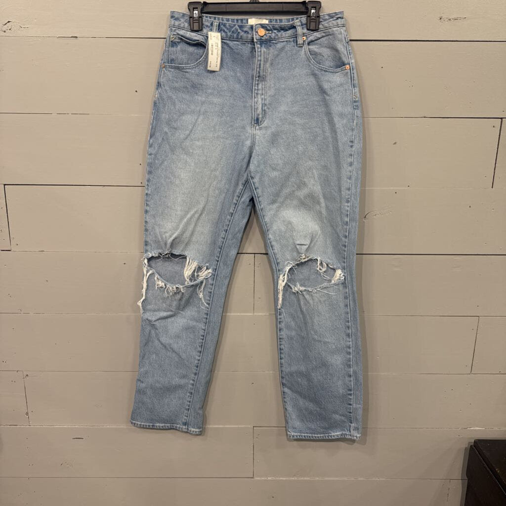 ABRAND,DENIM STRAIGHT RETAIL $110,BLUE ,32