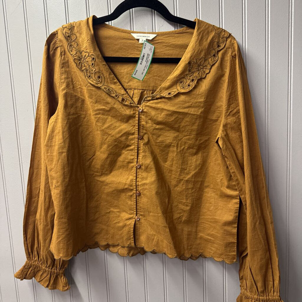 LUCKY,SCALLOPED COLLAR TOP,BROWN,M