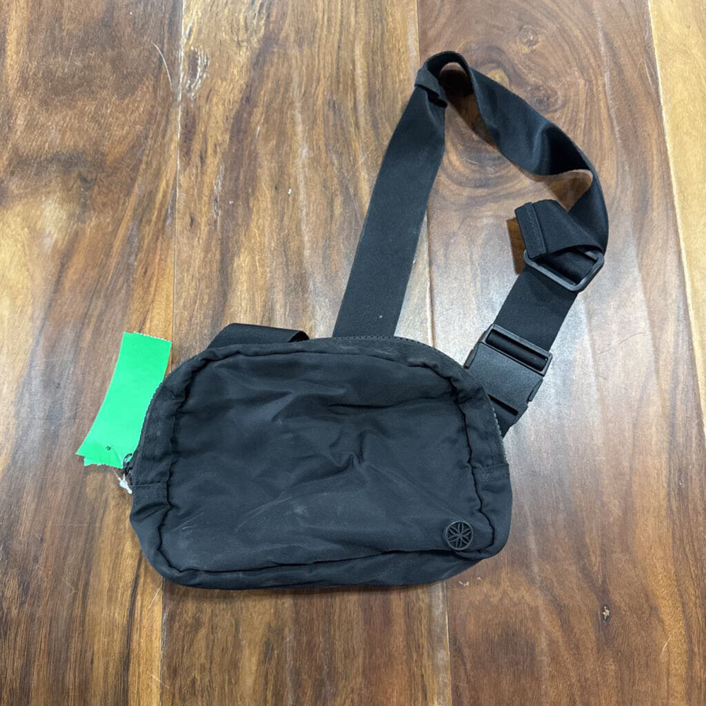 BELT BAG ,BLK