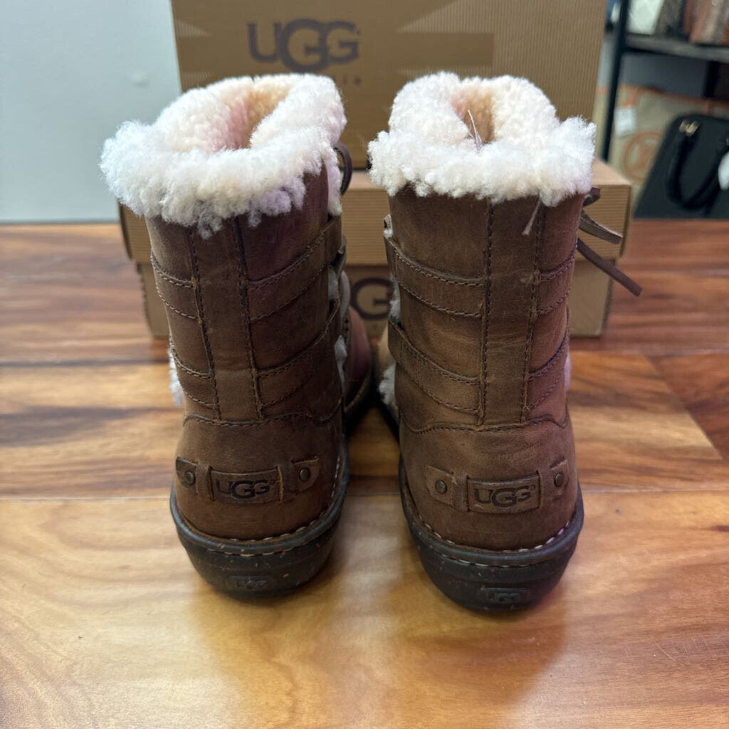 UGG,UGG WRAP BOOT ,Brown,8