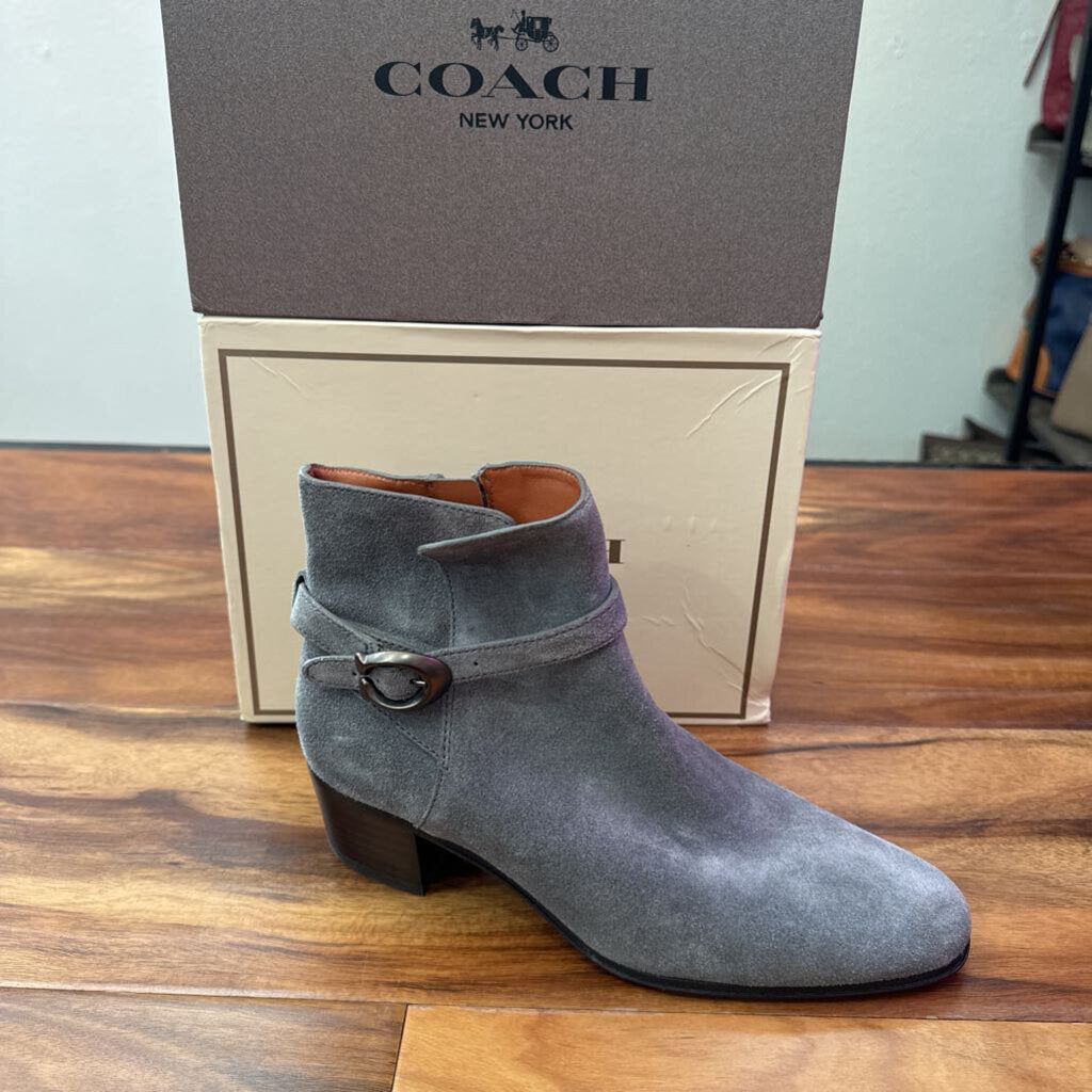 COACH,NWT COACH ZIP UP BOOT,GREY,6