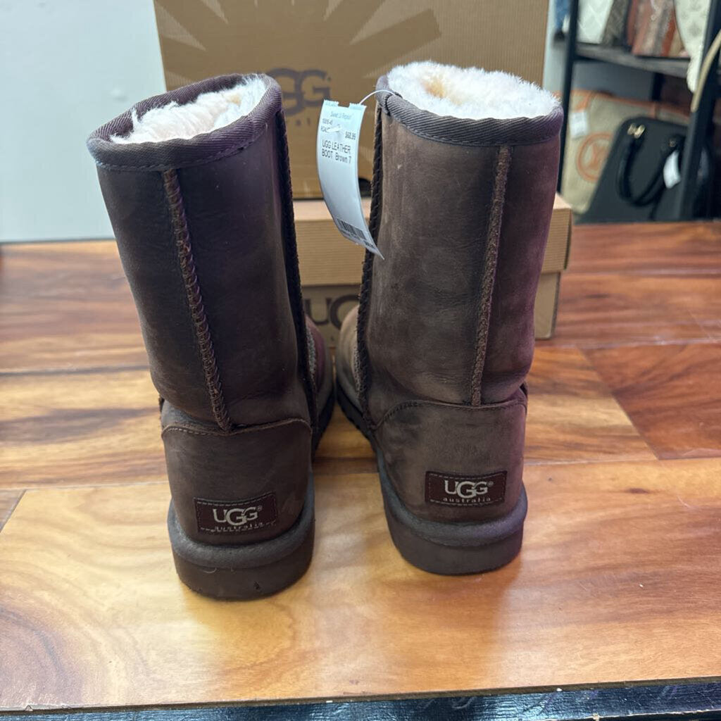 UGG,UGG LEATHER BOOT ,Brown,7