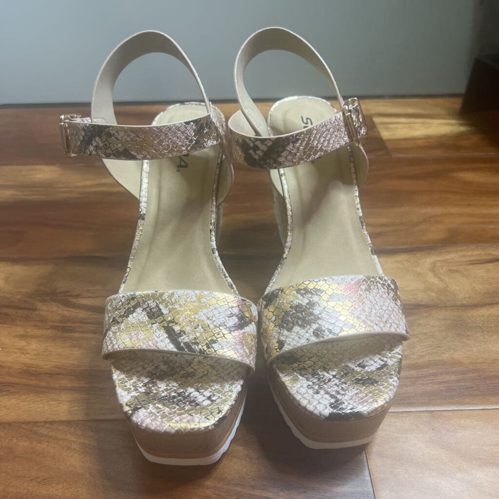 ANIMAL PRINT WEDGE,WHT/GOLD,10