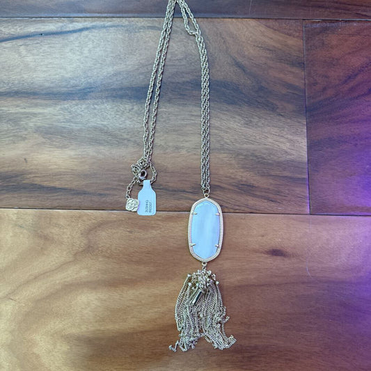 KENDRA SCOTT,LONG PENDANT NECKLACE