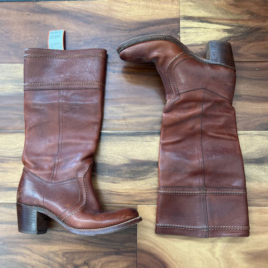 TALL HEEL BOOT,BROWN,8.5