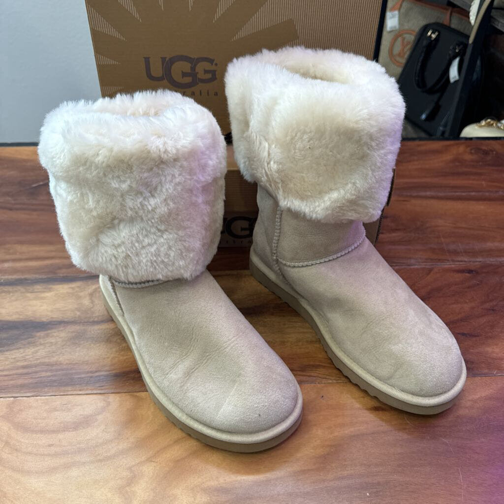 UGG BOOT ,TAN,8