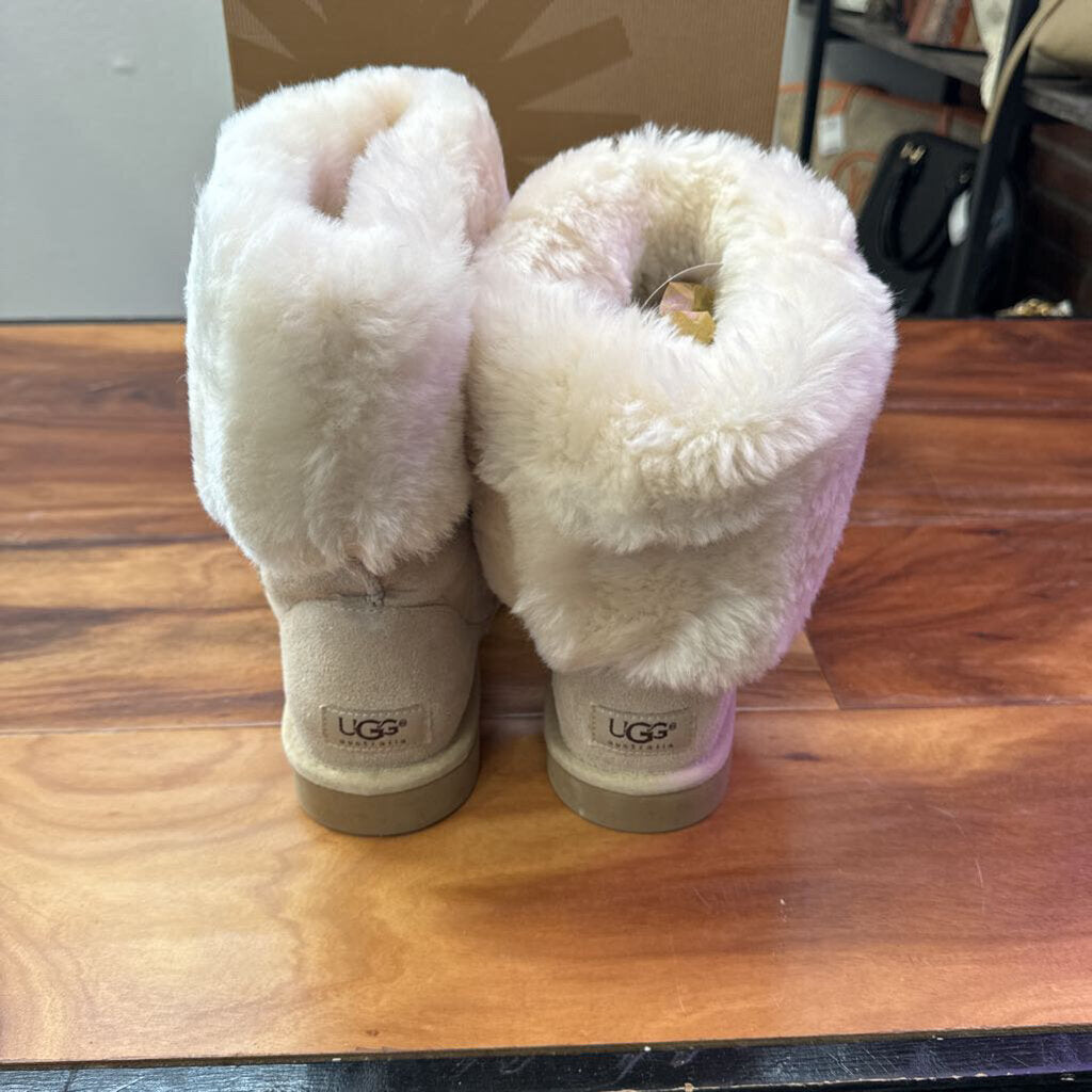 UGG BOOT ,TAN,8