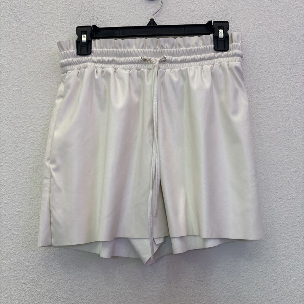 LEATHER SHORTS ,WHITE,S