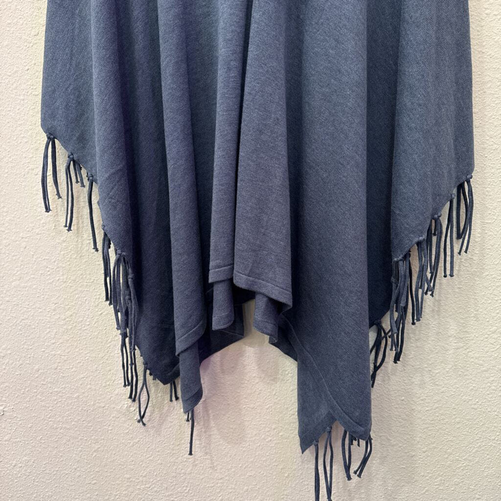 CHICO'S,FRINGE SHAW ,BLUE