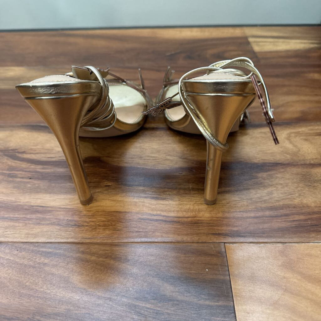 STEVE MADDEN,NEW BUTTERFLY HEEL ,GOLD ,8.5
