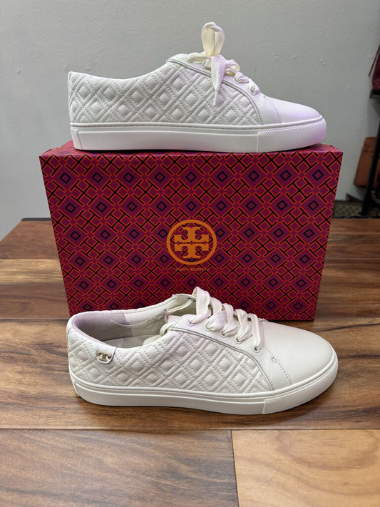 TORY BURCH,NWT MARION QUILTED SNEAKER ,WHT ,9.5