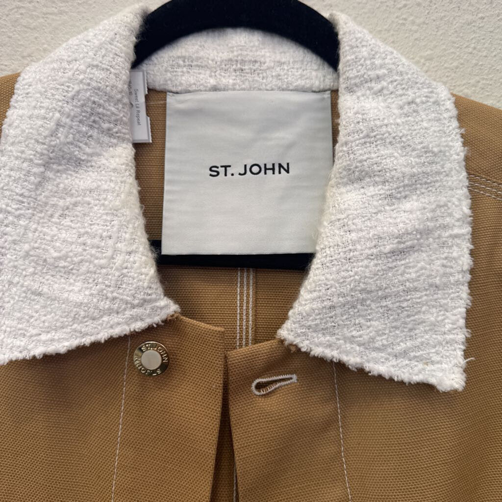 ST.JOHN,EXCLUSIVE JACKET RETAILS $3000,TAN/WHT ,XL