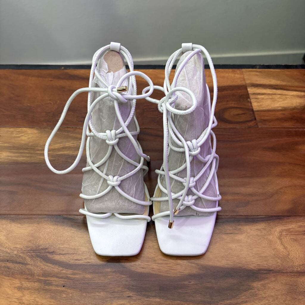 JESSICA SIMPSON,STRAPEY HEELS,WHITE,8.5