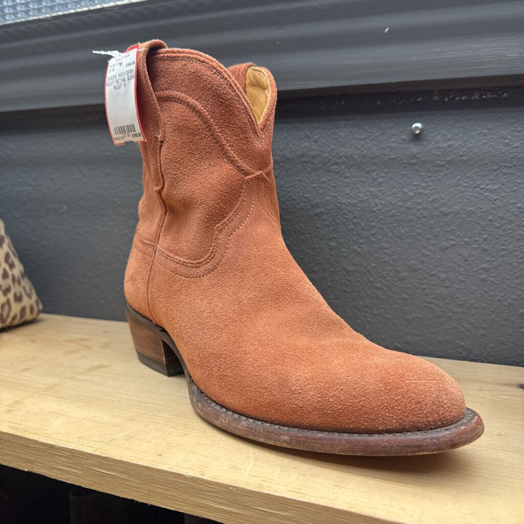 TECOVAS,SUEDE WESTERN BOOT RETAIL $295,RUST ,8