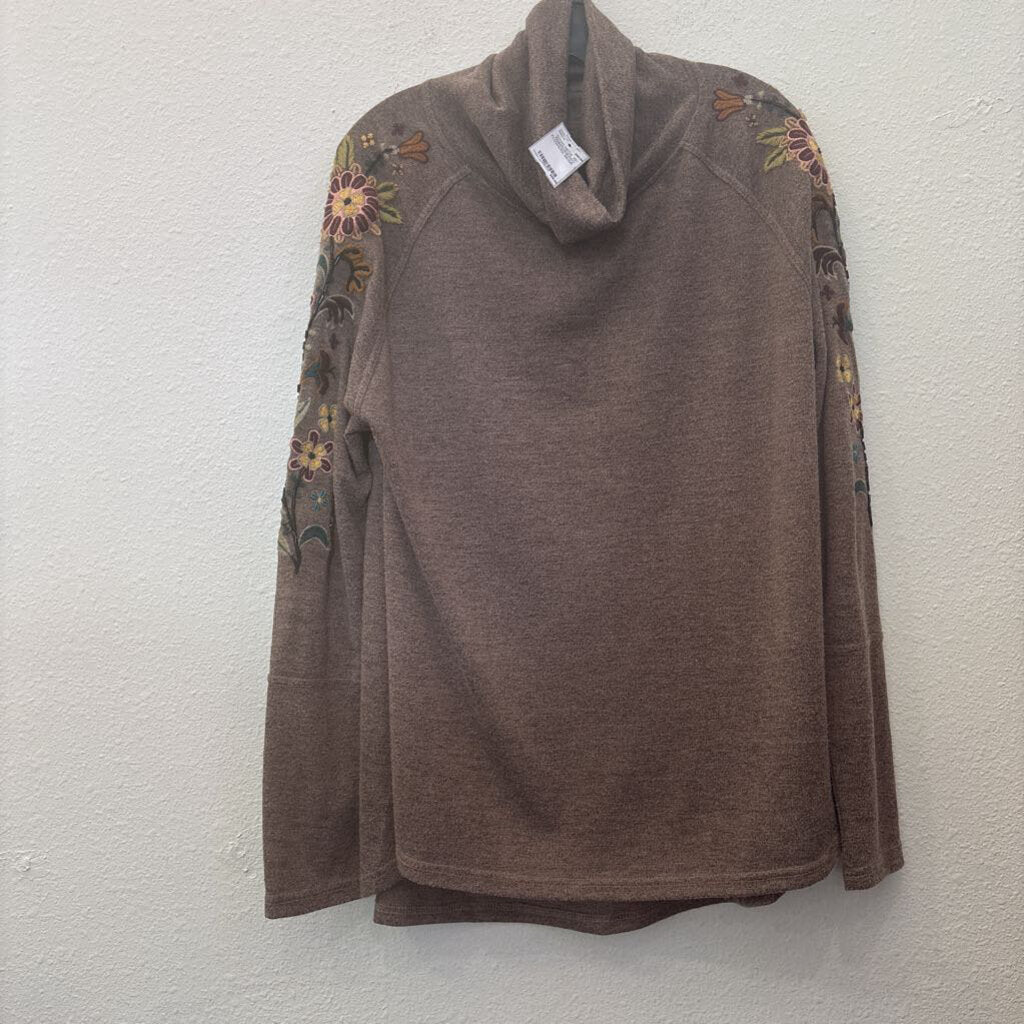 DOUBLE D RANCH,COWLNECK W/ EMBROIDERED FLOWERS,BEIGE ,L