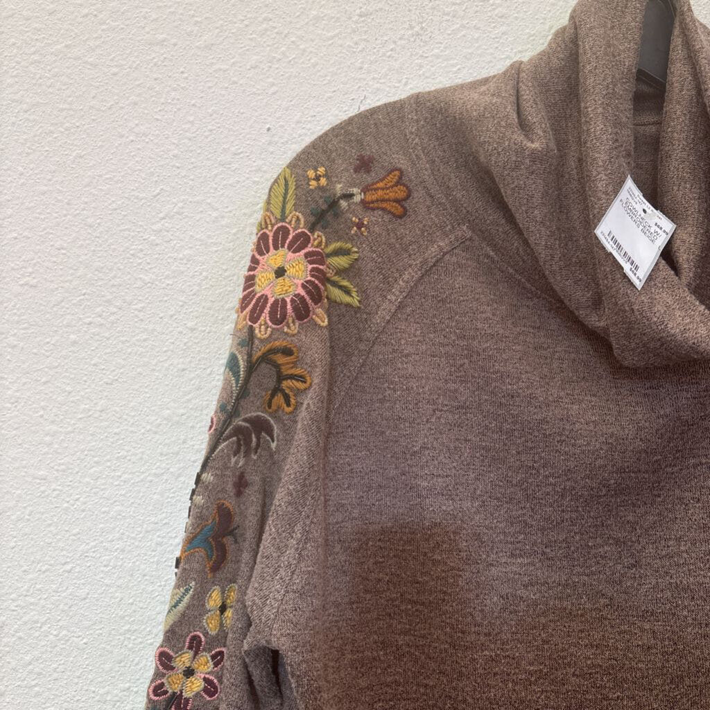 DOUBLE D RANCH,COWLNECK W/ EMBROIDERED FLOWERS,BEIGE ,L