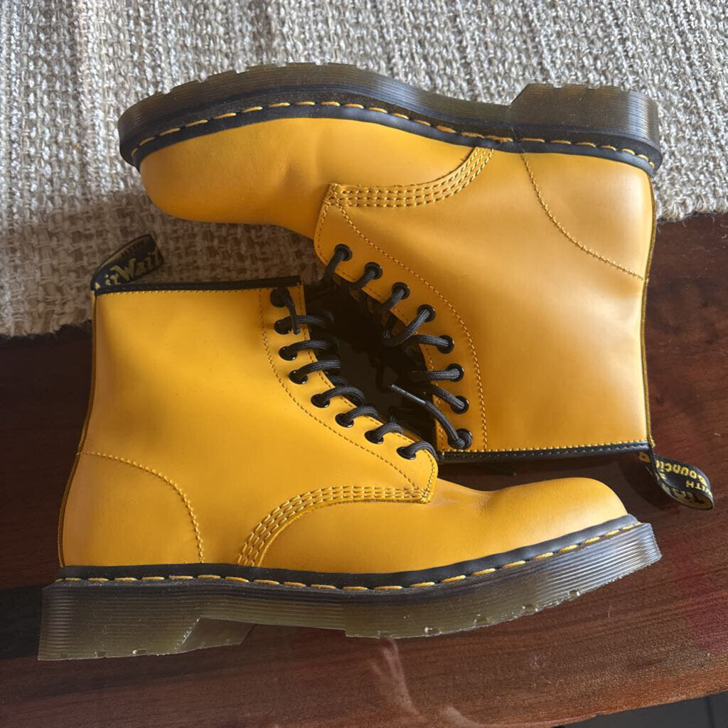 DOC MARTENS,Leather lace up boot ,Yellow,8m