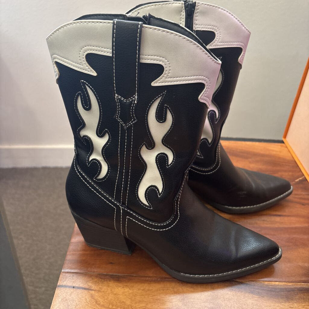 Universal thread,HALF COWBOY BOOT,BLK,8