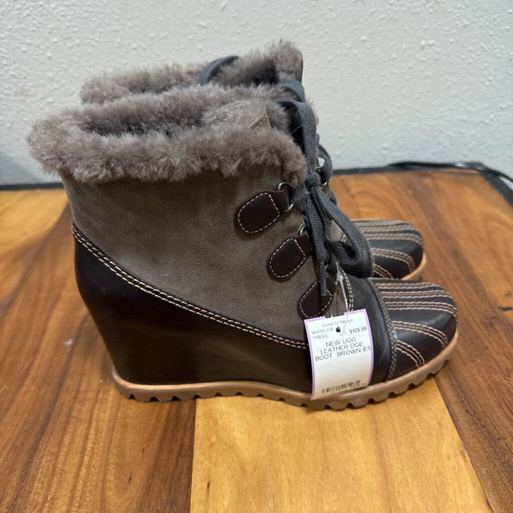 UGG,UGG LEATHER WEDGE BOOT ,BROWN,8.5